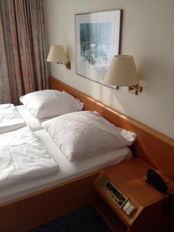 A1 Raststaette & Motel Hamburg-Stillhorn Pokoj fotografie